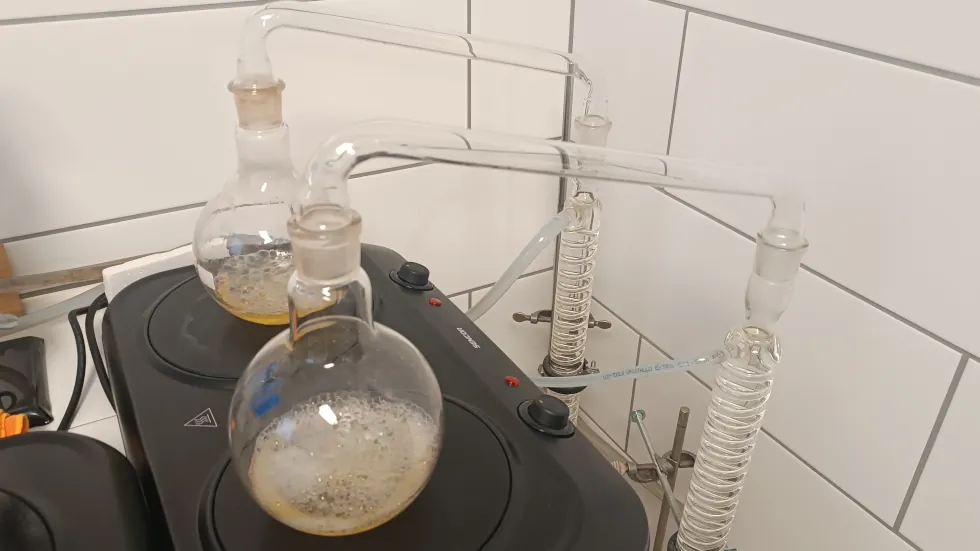 Sűrűségmérés előtti lepárlás